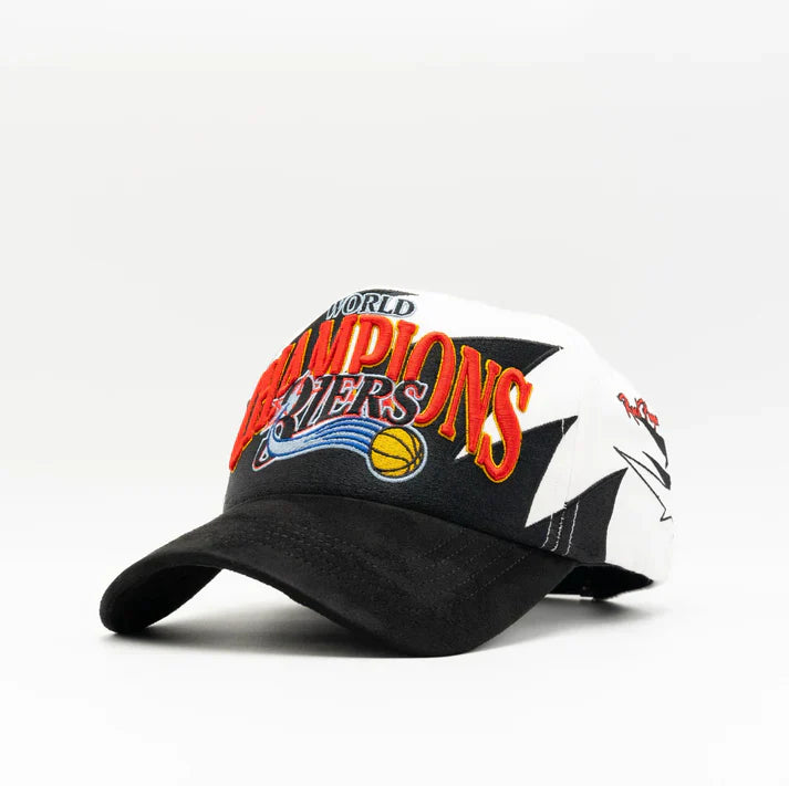31 HATS "WORLD CHAMPIONS"